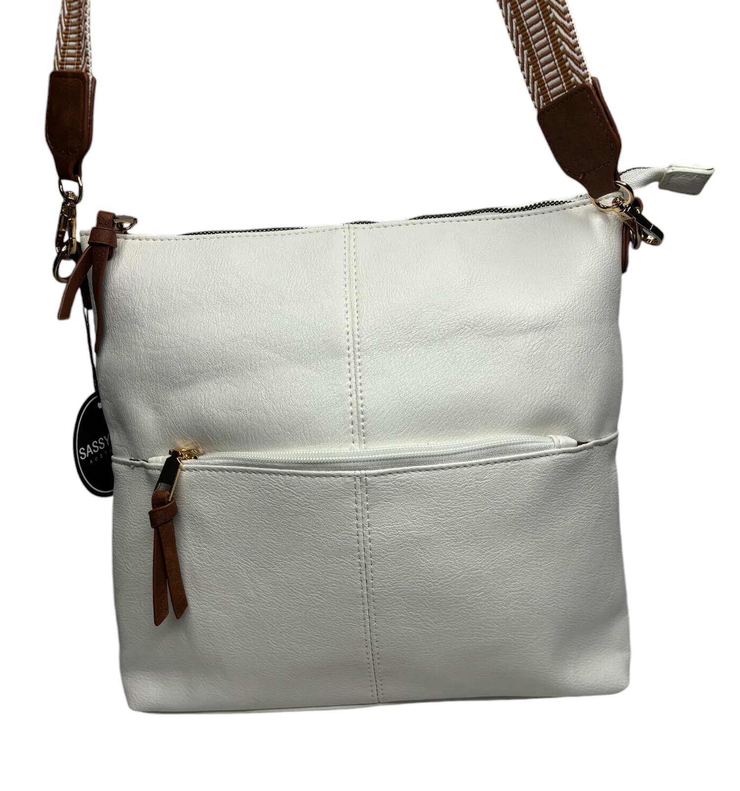 A sleek white leather crossbody bag featuring a stylish strap for easy carrying. Perfect for everyday use!